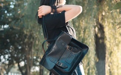 宫如敏不照雅原图